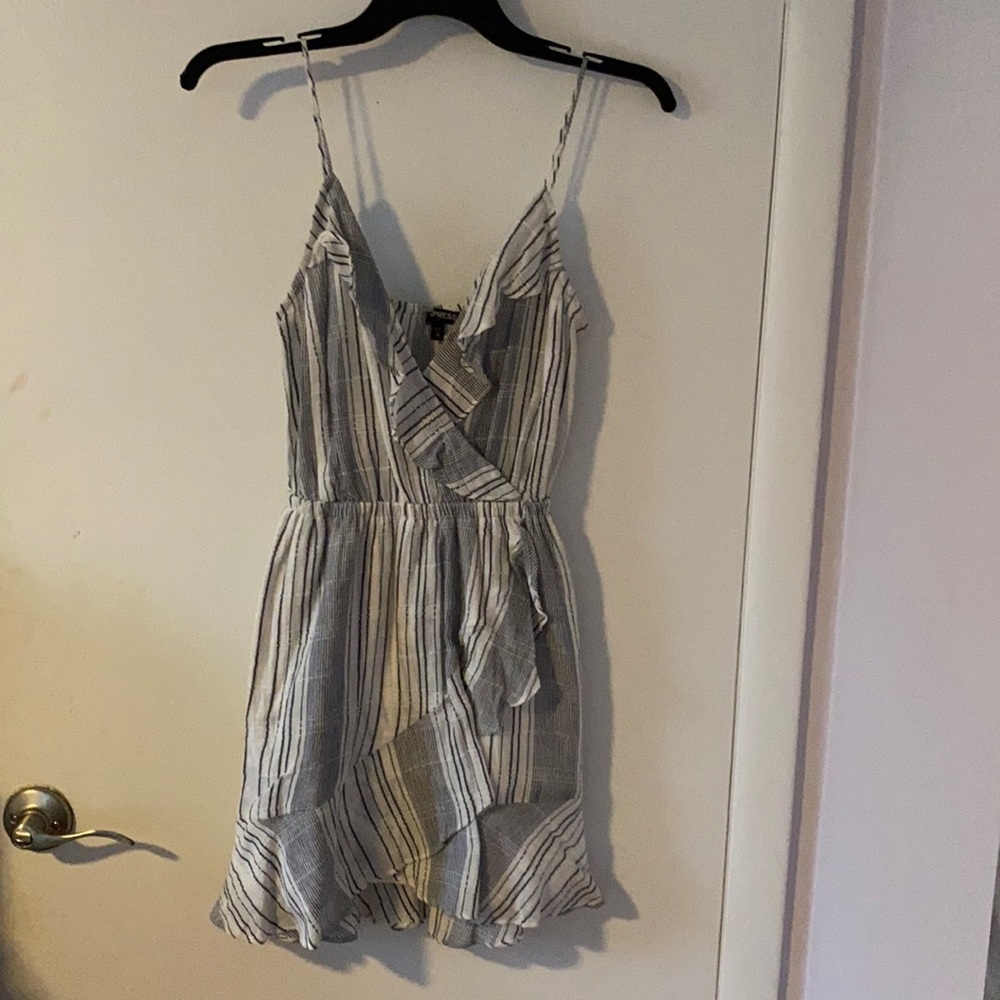 Express mini white and black strip sun dress